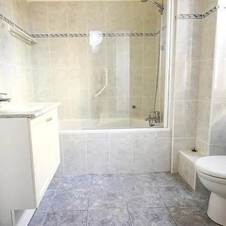Apartment Le Jardin Des Muses -parking Prive - Centre-ville - Bord De *